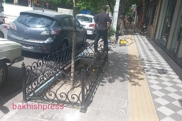 نرده گذاری باغچه های خیابان فردوسی