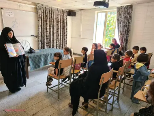 برگزاری سلسله جلسات ” آموزش زبان انگلیسی ” در خانه سلامت شهید عبدالهی